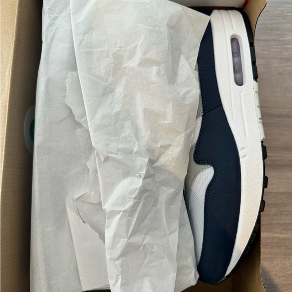 Air Max 1 'Obsidian Lilac Bloom' - Picture 2 of 5